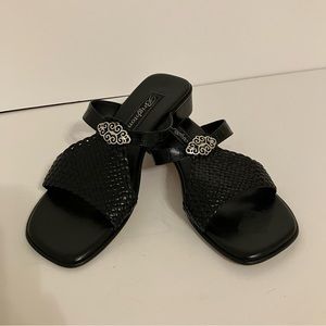 Brighton “Raquel” slide. Size 6.5. Very good condition